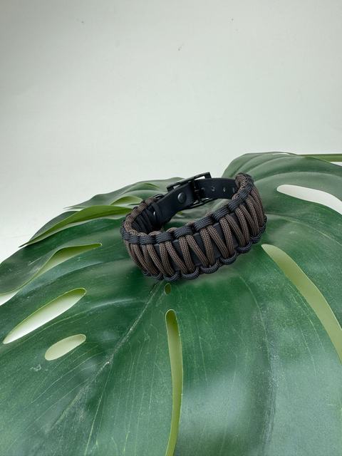 Biothane-Halsband mit Paracord - Espresso Braun / Schwarz