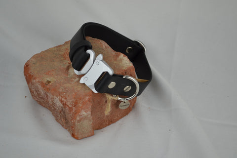 Biothane-Halsband mit Metal Safe Buckle Schwarz / Silber