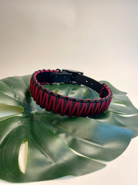 Biothane-Halsband mit Paracord - Velvet Rot / Schwarz